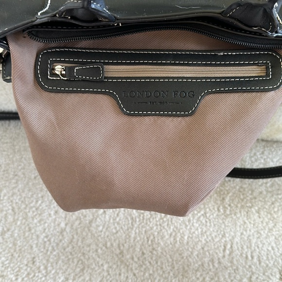 London Fog Satchel / Crossbody - Picture 13 of 17